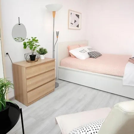 Apartament Sloneczny * 格丁尼亚